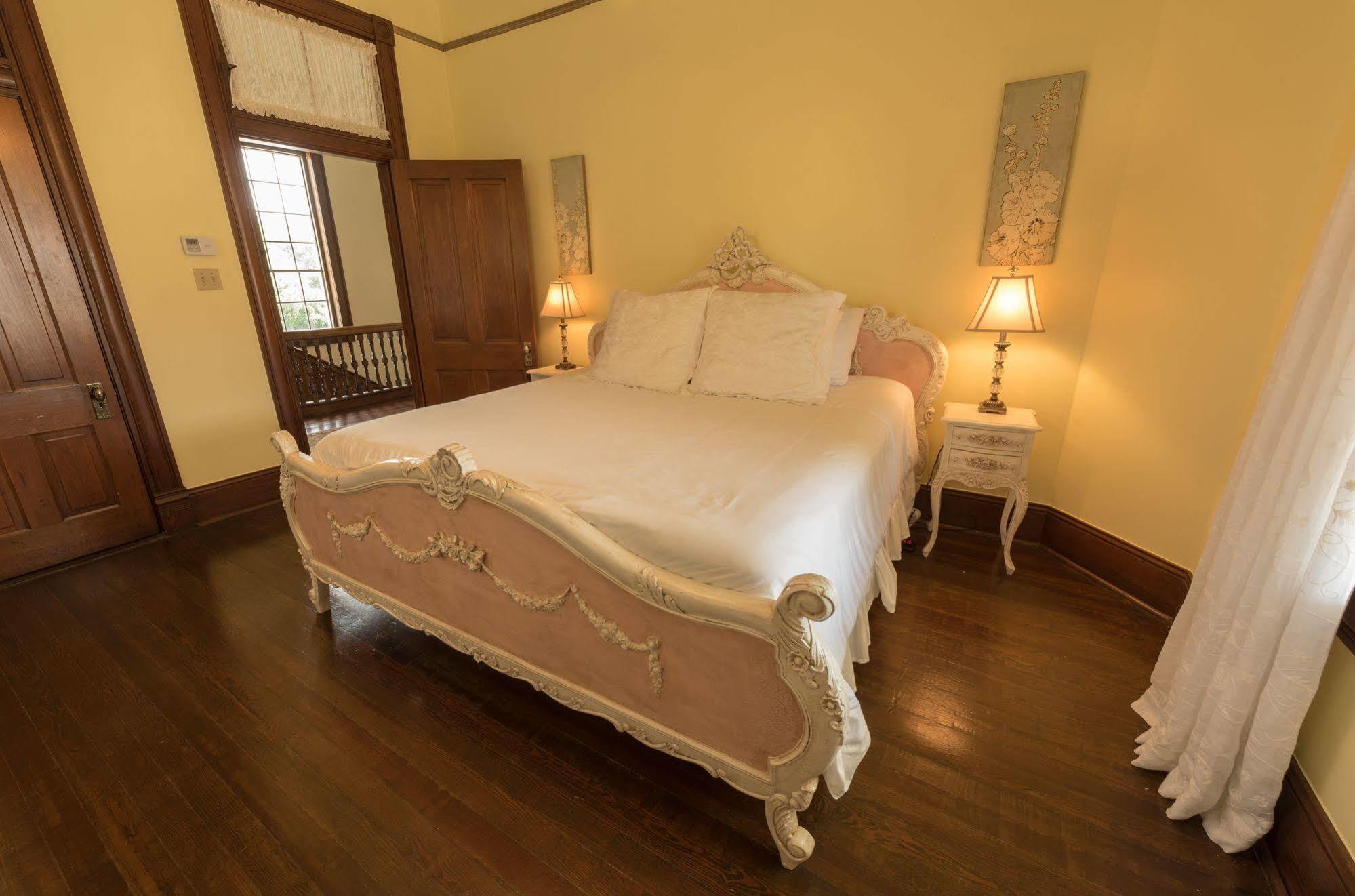 Bed and Breakfast Mosheim Mansion Seguin Esterno foto