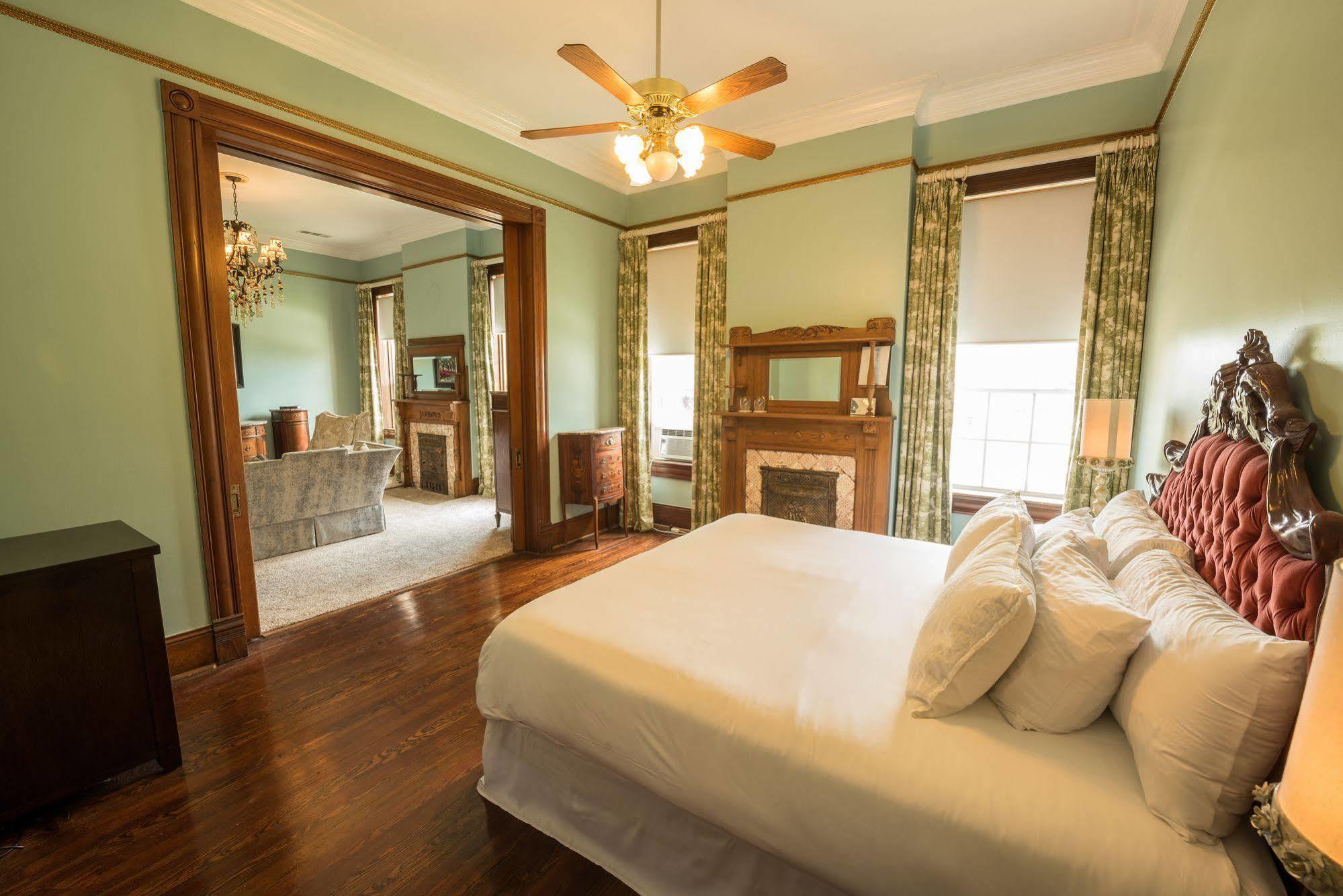 Bed and Breakfast Mosheim Mansion Seguin Esterno foto